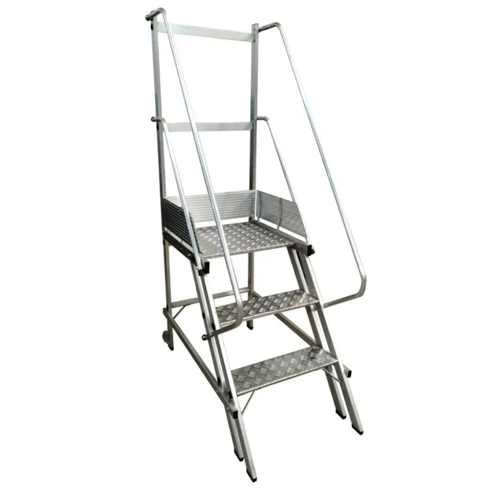 Escada Plataforma Trepadeira NR12 2 Degraus 0,75cm ESCALEVE-NR-0,75-CX2